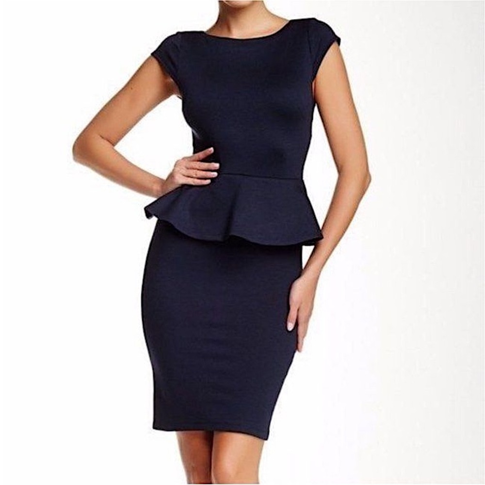 Alice + Olivia ⚜️ Bateau Neckline Navy Mini Peplum Dress